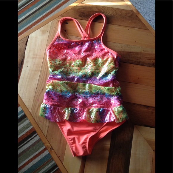 Girls Swimsuit One Piece - Picture 6 of 6